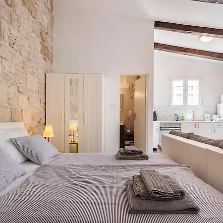 アパート Martinis *